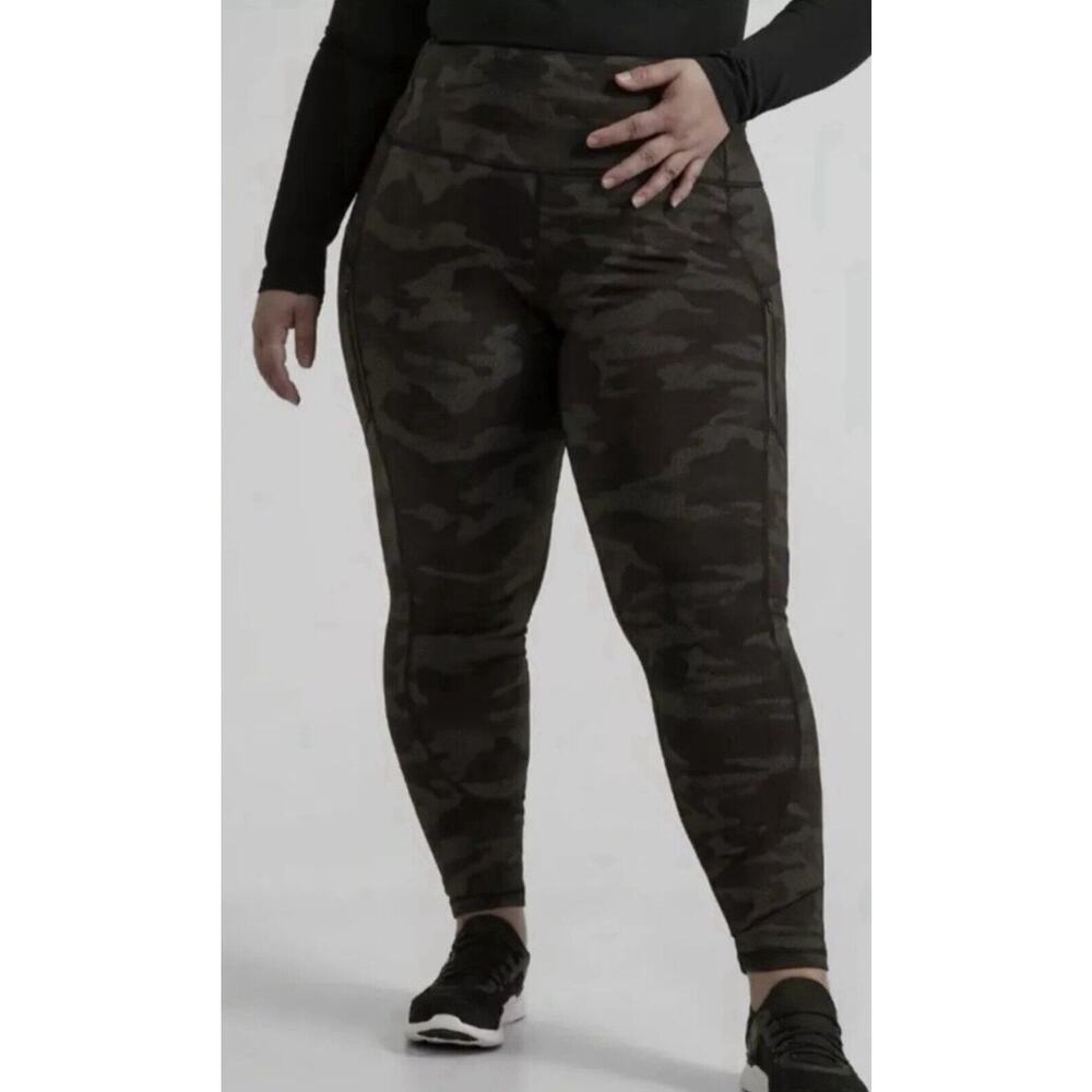 Athleta Pants Womens 3X Rainier Reflective‎ Tight Black Camo Gorpcore $119
